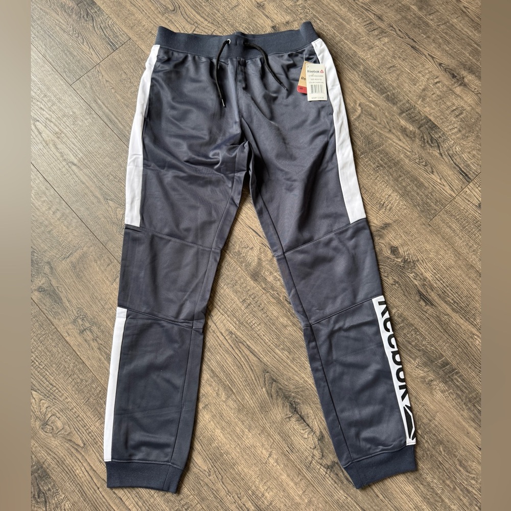 New Reebok Gray Sweat Pants Size M 10/12